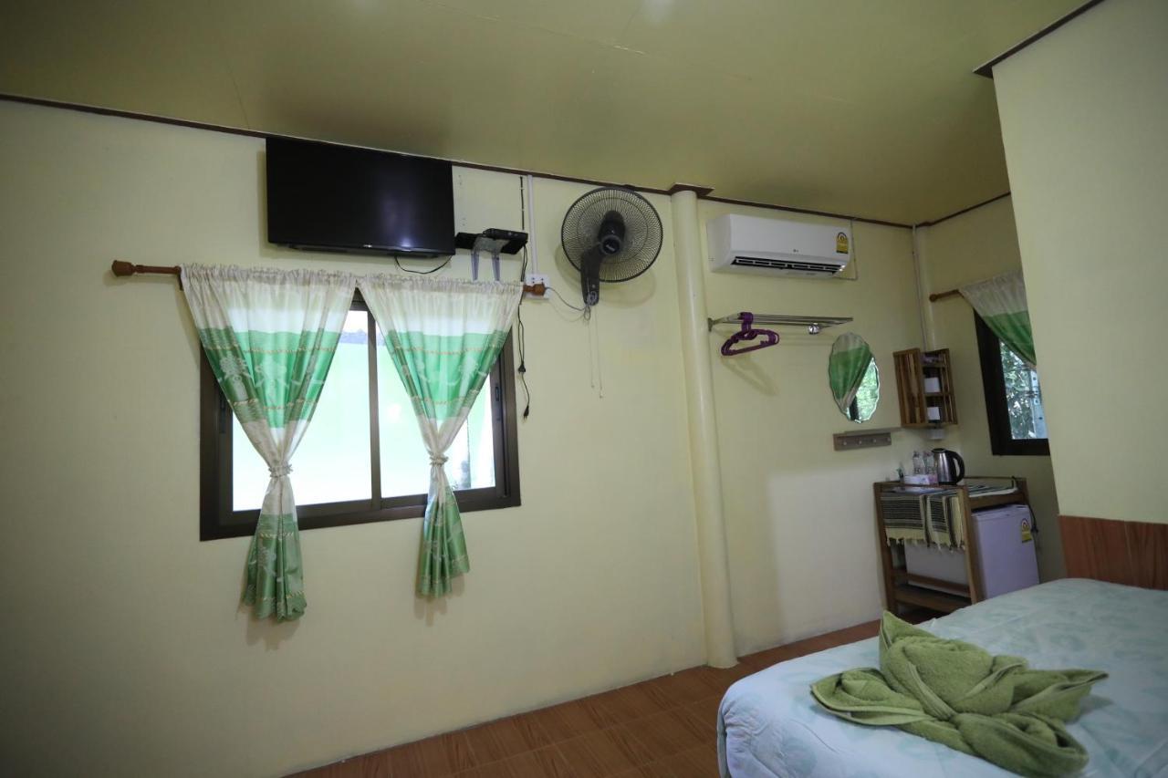 Mata Guesthouse Ko Kut Экстерьер фото
