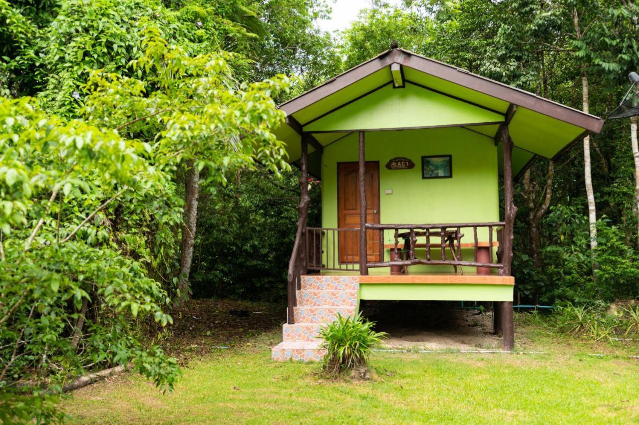 Mata Guesthouse Ko Kut Экстерьер фото