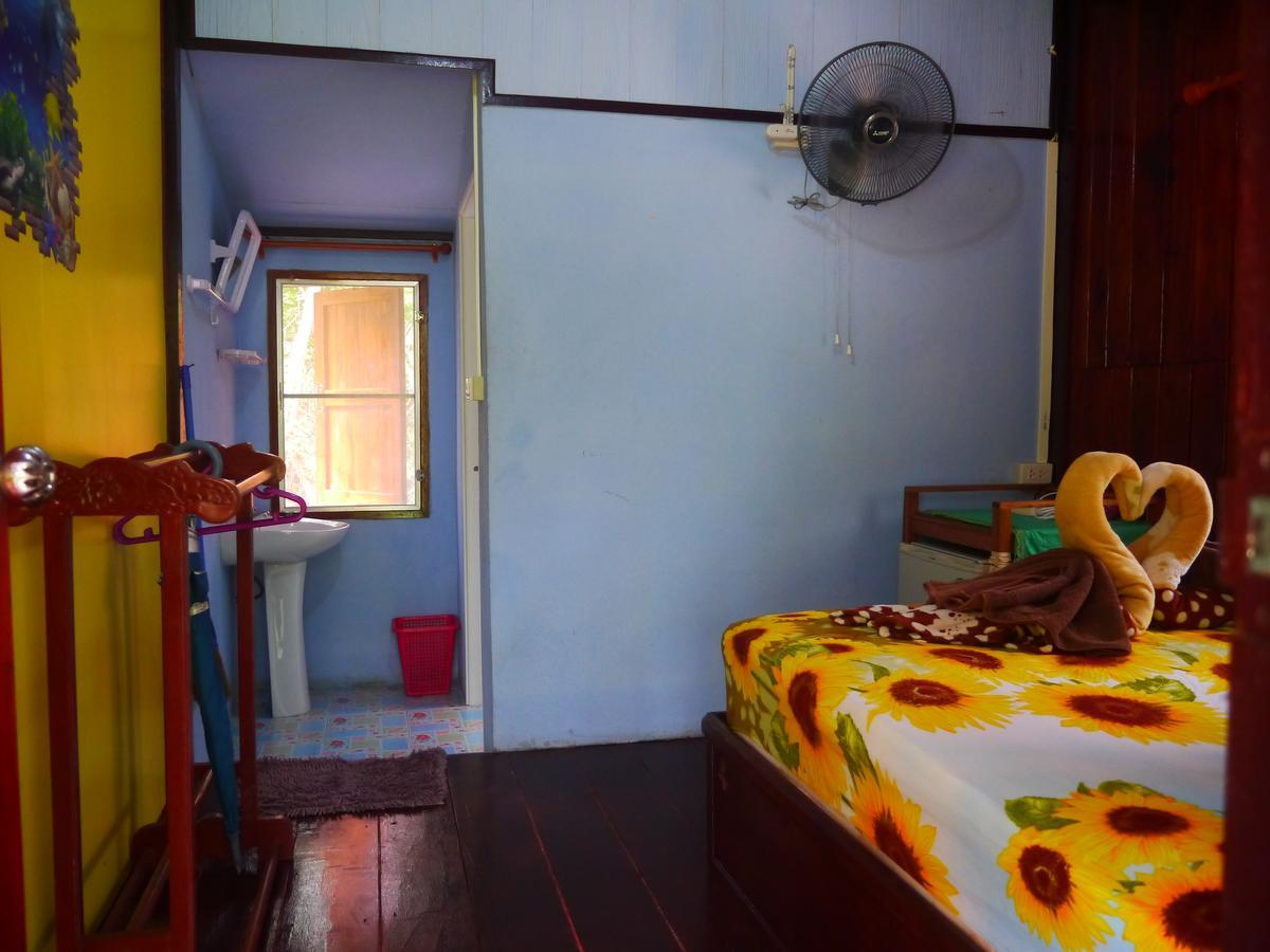 Mata Guesthouse Ko Kut Экстерьер фото